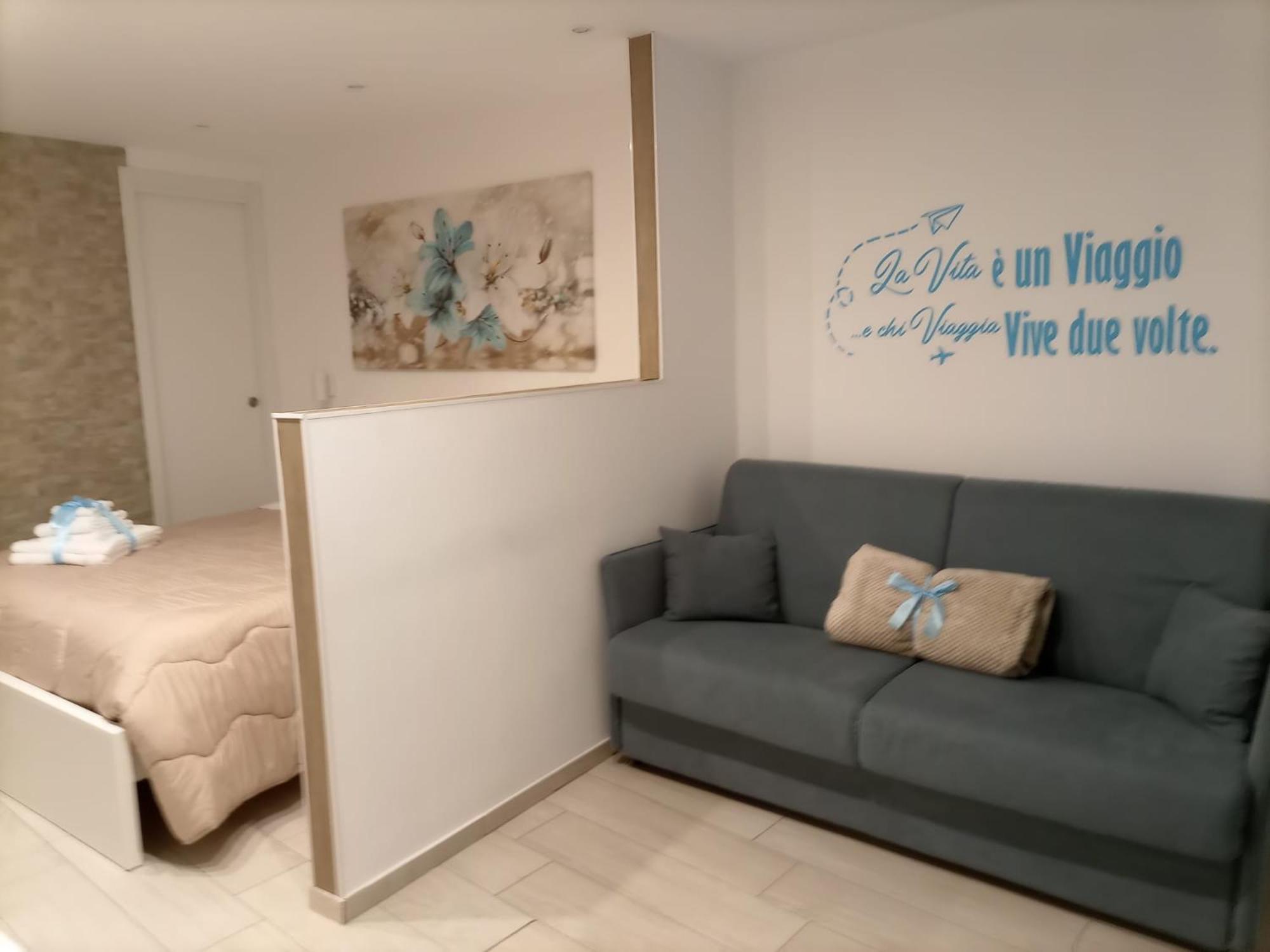 ホテル La Casa Dei Nonni バーリ エクステリア 写真